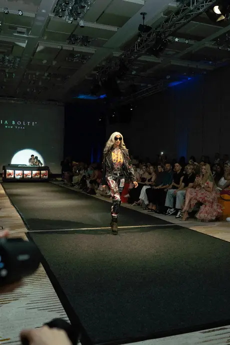Foto von @justlensingaround, Munich Fashion Week 2026
